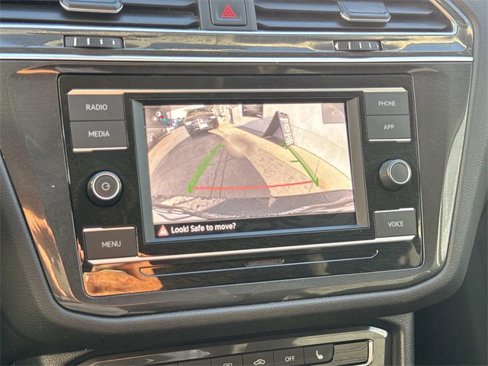 Certified 2022 Volkswagen Tiguan S image 22