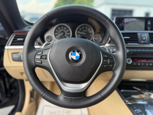 Used 2014 BMW 428i xDrive Convertible image 18