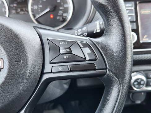 Used 2024 Nissan Kicks S image 17