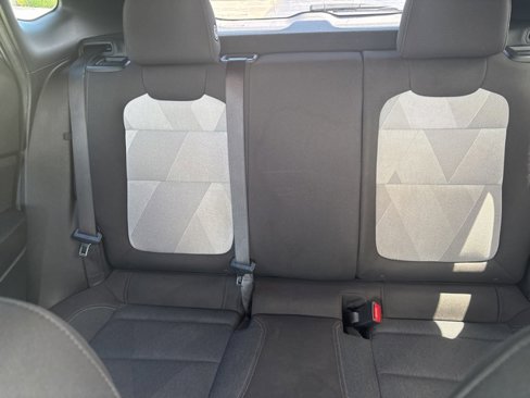 Used 2024 Chevrolet Trax RS w/ Sunroof Package image 21