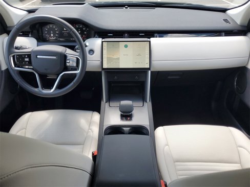 Used 2024 Land Rover Discovery Sport S image 31
