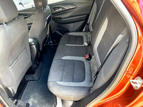 Used 2021 Chevrolet TrailBlazer LT w/ Convenience Package image 11