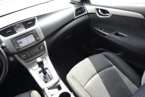 Used 2014 Nissan Sentra SR w/ SR Driver Package image 26