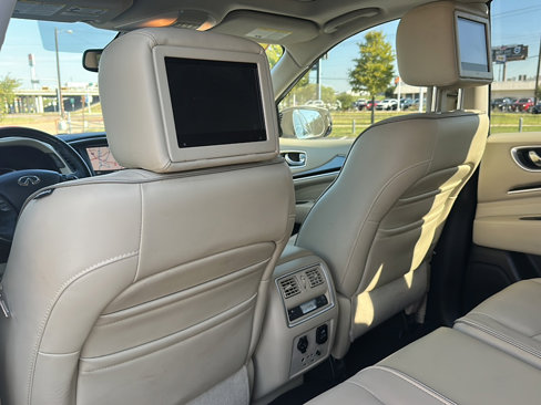 Used 2019 INFINITI QX60 Luxe w/ Essential Package image 17