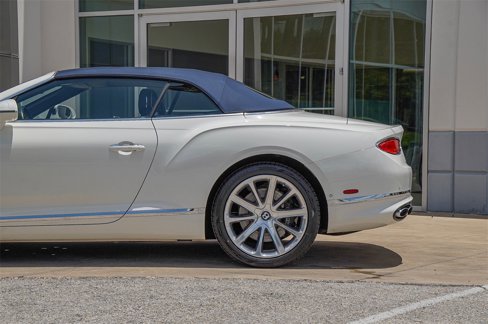 Certified 2021 Bentley Continental GT image 15
