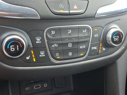 Used 2022 Chevrolet Equinox LT image 15