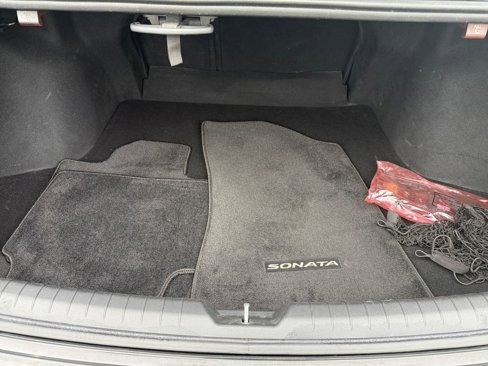 Used 2022 Hyundai Sonata Limited w/ Cargo Package image 17