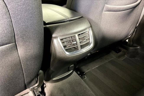 Used 2024 Chevrolet Malibu LT image 33