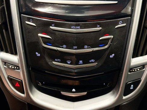 Used 2014 Cadillac SRX Luxury image 13