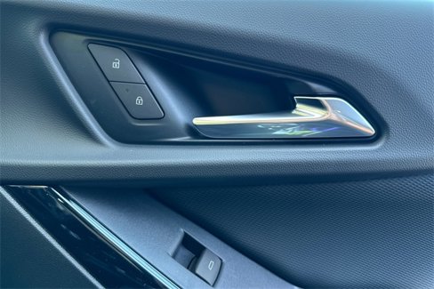New 2026 Chevrolet Equinox LT w/ Convenience Package II image 23