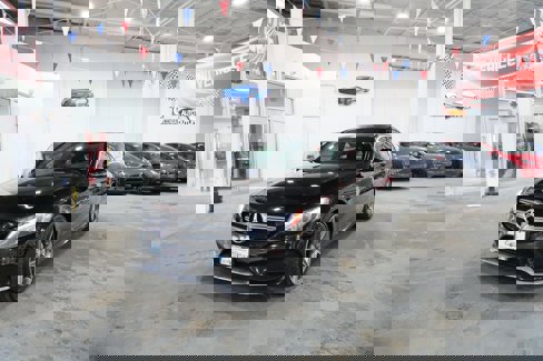 Used 2016 Mercedes-Benz C 300 4MATIC Sedan image 4