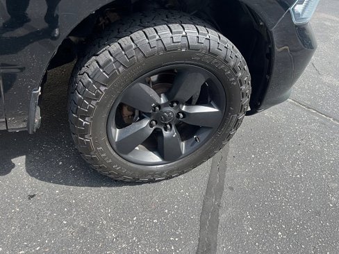 Used 2021 RAM 1500 Express w/ Wheel & Sound Group image 9