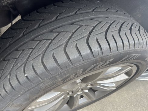 Used 2019 Chevrolet Suburban Premier image 12