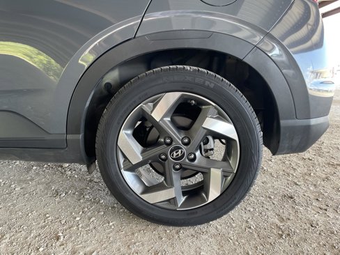 Used 2024 Hyundai Venue SEL image 40