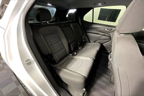 Used 2022 Chevrolet Equinox LT image 37