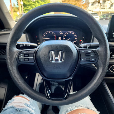 Used 2023 Honda Accord EX image 7