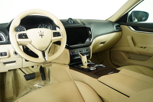 Used 2022 Maserati Ghibli Modena image 2
