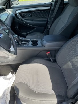 Used 2018 Ford Taurus SEL image 27