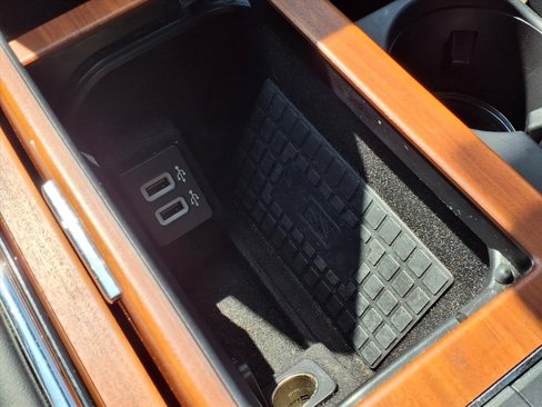Used 2019 Lincoln Navigator Select w/ Technology Package image 7