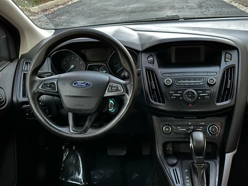 Used 2018 Ford Focus S image 23