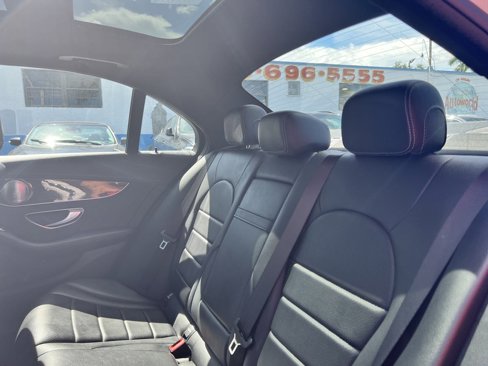 Used 2020 Mercedes-Benz C 300 Sedan image 17