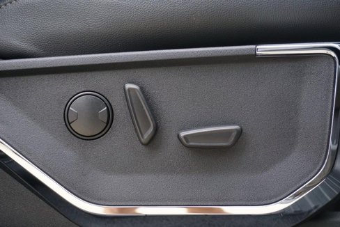 Used 2024 Ford F150 Lariat image 32