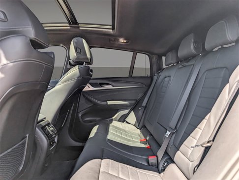Used 2022 BMW X4 xDrive30i w/ M Sport Package 2 image 16