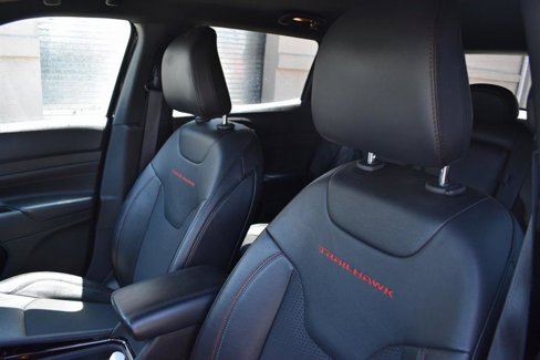 Used 2024 Jeep Compass Trailhawk image 9