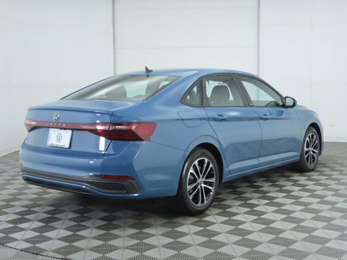 New 2025 Volkswagen Jetta Sport image 6