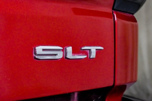 Used 2020 GMC Sierra 1500 SLT image 47