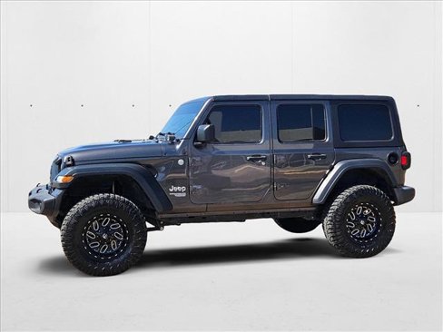 Used 2019 Jeep Wrangler Unlimited Sport S image 9