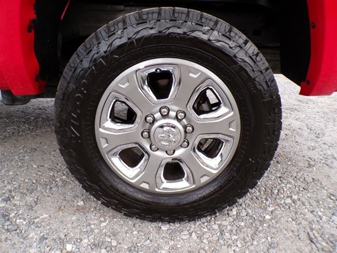 Used 2018 RAM 2500 Laramie w/ Off Road Package image 11