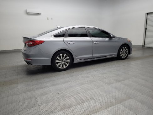 Used 2015 Hyundai Sonata Sport w/ Option Group 03 image 10