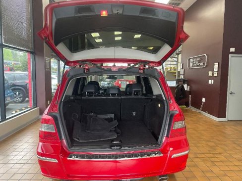 Used 2011 Mercedes-Benz GLK 350 4MATIC image 8