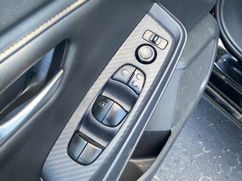 Used 2024 Nissan Sentra SV image 12