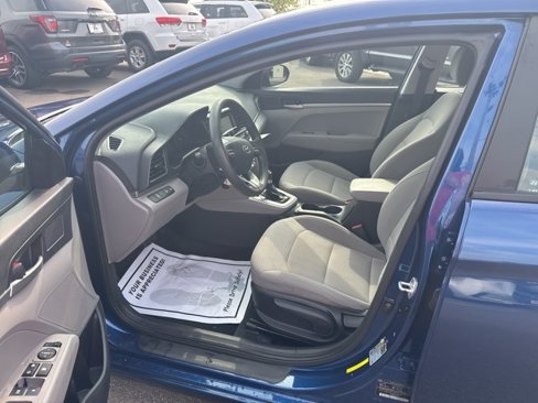 Used 2020 Hyundai Elantra SE image 9