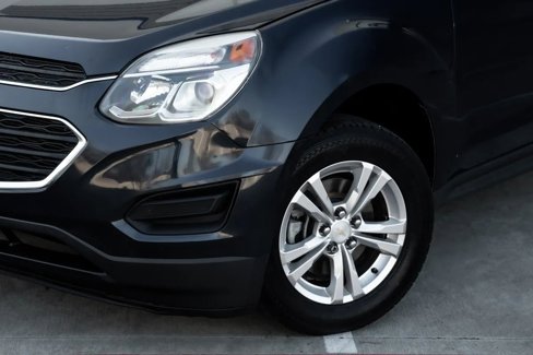 Used 2017 Chevrolet Equinox LS image 6