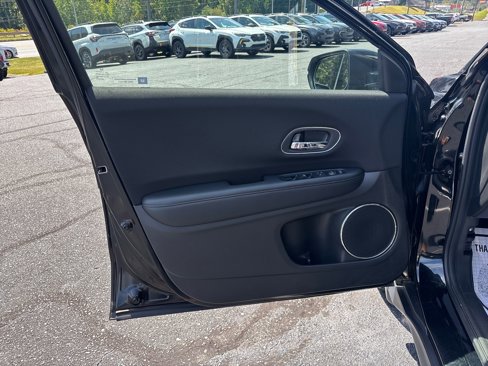 Used 2018 Honda HR-V EX image 10