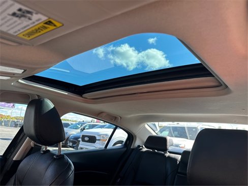 Used 2014 MAZDA MAZDA3 s Grand Touring image 27