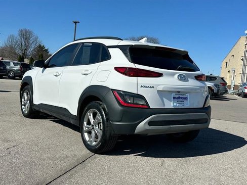 Used 2023 Hyundai Kona SEL image 7