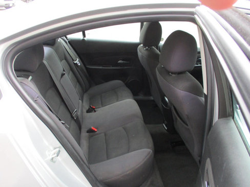 Used 2014 Chevrolet Cruze LT image 21