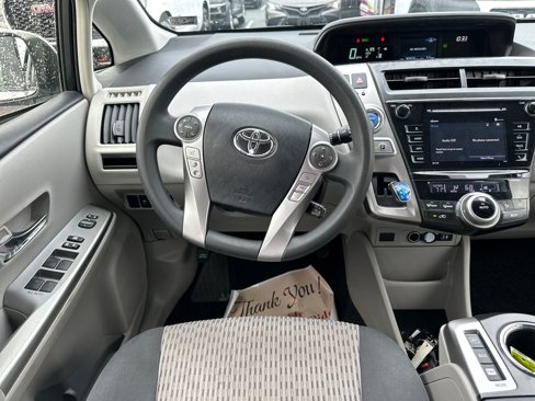 Used 2017 Toyota Prius V Three image 19