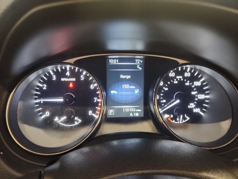Used 2016 Nissan Rogue SV image 21