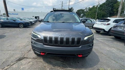 Used 2020 Jeep Cherokee Trailhawk w/ Cold Weather Group image 3