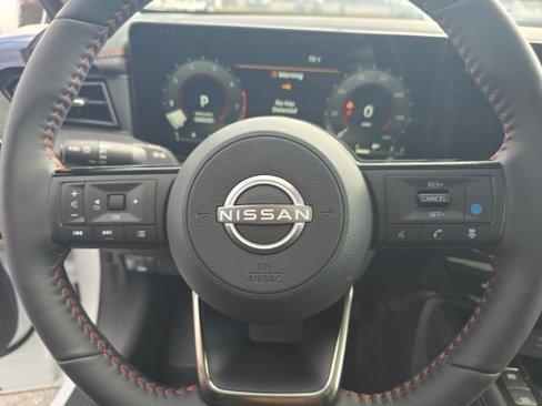 New 2025 Nissan Kicks SR w/ SR Premium Package image 28