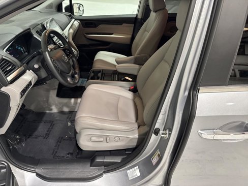 Used 2018 Honda Odyssey Touring image 34