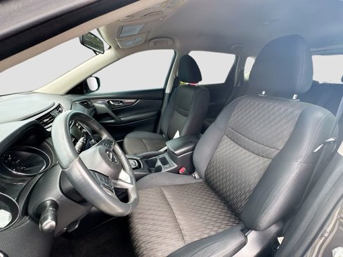 Used 2017 Nissan Rogue SV w/ Midnight Edition image 21
