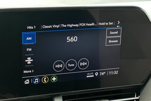 New 2025 Chevrolet Trax LS w/ LS Convenience Package image 18