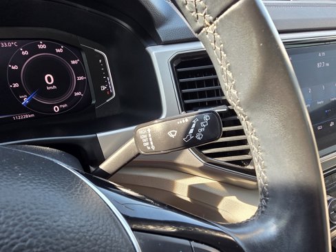 Used 2019 Volkswagen Atlas SEL Premium image 18