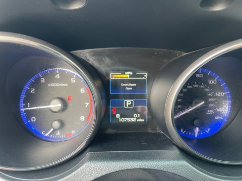 Used 2018 Subaru Outback 2.5i Premium image 3
